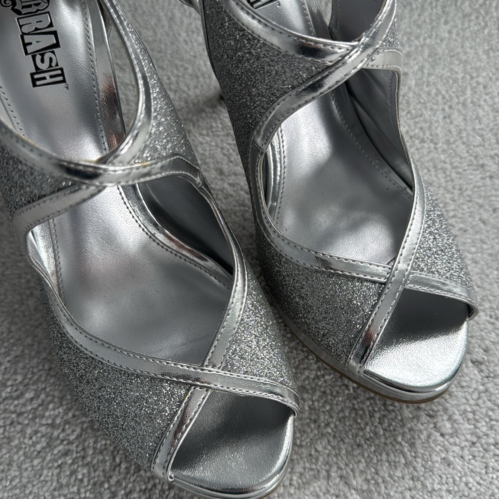 Brash Women's Silver Glitter Heels. Size 8.